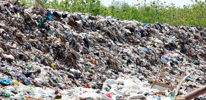 Утилизация мусора за европейские деньги. Хмельницкий подписал договор с ЕБРР и ЕС