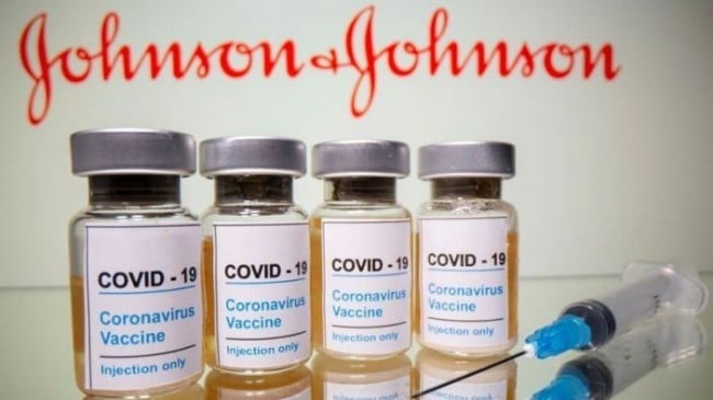 Почему акции J&J упали на фоне хорошей новости о вакцине против COVID-19