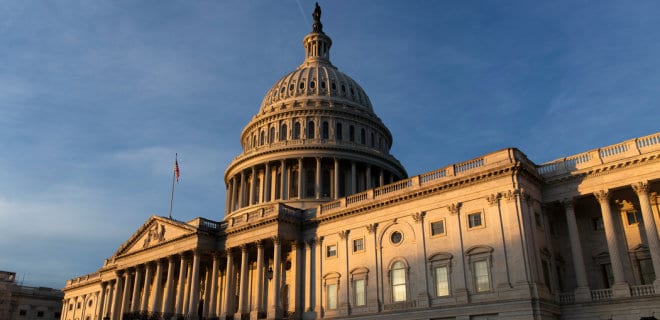 Конгресс США требует от Госдепа новых санкций против Северного потока-2