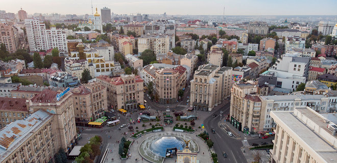 В Киев возвращаются иностранные туристы. Сколько приехало и откуда
