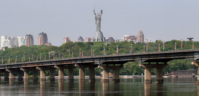 Киев с третьей попытки собирается начать реконструкцию моста Патона. Что перестроят