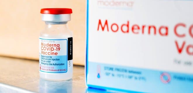 Pfizer и Moderna подняли цены на вакцины против коронавируса